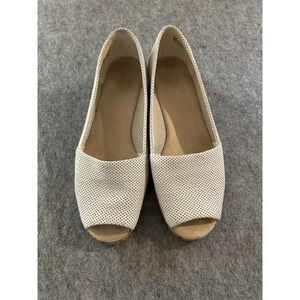 Aerosoles Slip On Open Peep Toe Wedge Shoes White Perforated Leather Sz 9